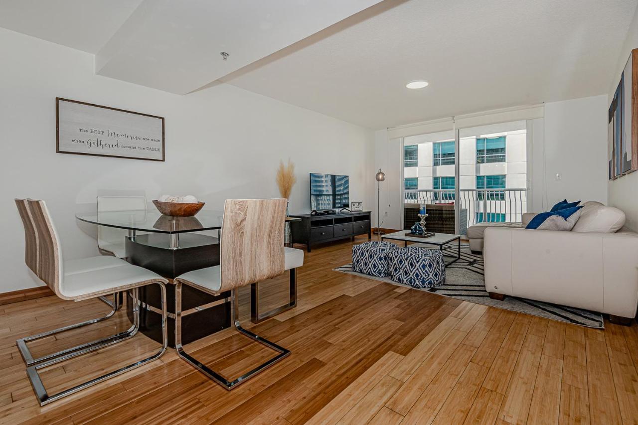 Lovely Condo With City & Ocean Views. Sleep Up To 6 People! Miami Kültér fotó