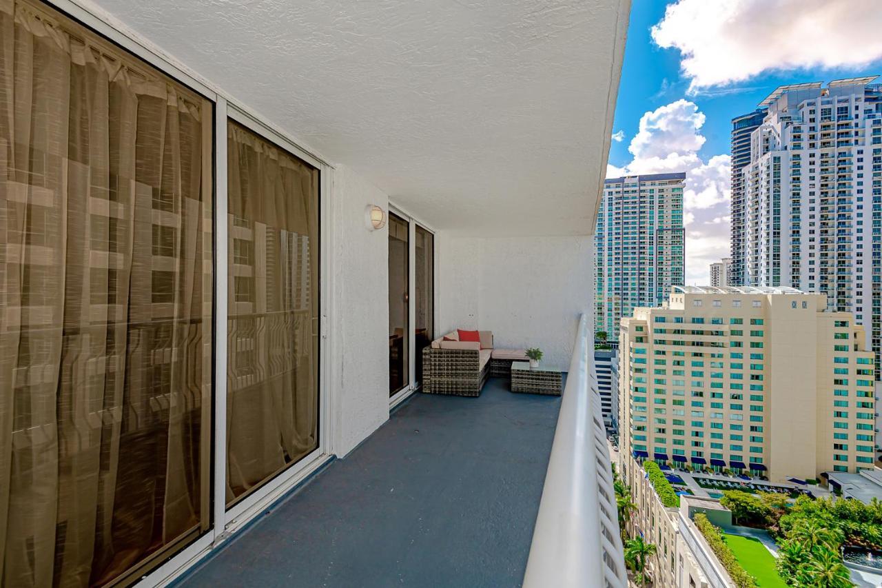 Lovely Condo With City & Ocean Views. Sleep Up To 6 People! Miami Kültér fotó