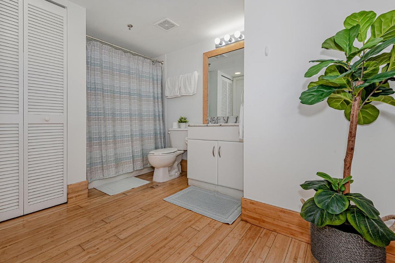 Lovely Condo With City & Ocean Views. Sleep Up To 6 People! Miami Kültér fotó